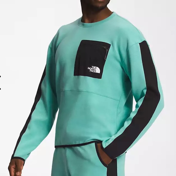 The North Face Men’s TNF Tech Crew In Wasabi - Picture 8 of 8